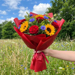 Пленка в рулоне Самая нужная красная размер 50см*10м 55мкм 