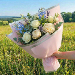 Пленка в рулоне матовая с кантом Фаворит пастельно-розовая размер 50см*10м 50мкм