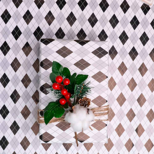 Бумага подарочная Ромбы черно-белые размер листа 70*100см уп 2л