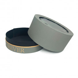 Коробка круг Forever с окошком серая размер 25*15см