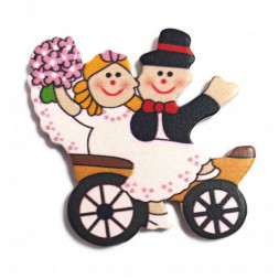 Декор на липучке Молодожены на телеге Н-5см