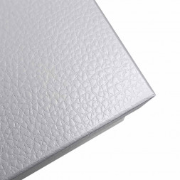 Коробка прямоугольная Под кожу белая в 5-ти размерах