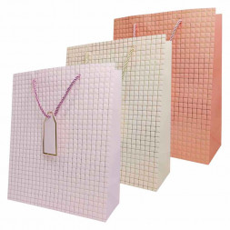 Пакет ЛЮКС Золотые квадратики с тиснением размер 26*32*12см