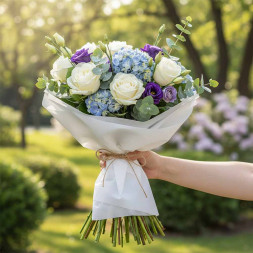 Пленка в рулоне Мерцание белая размер 49см*4,6м 150мкм