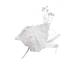 Бутоньерка роза перламутровая с бусинами h-15см