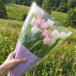 Конус To be in love сиреневый размер 40*50см уп 50шт