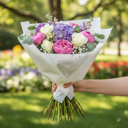 Пленка в рулоне матовая белая размер 60см*10м 200гр