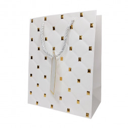 Пакет ЛЮКС Стеганый с золотыми клепками размер 18*23*10см