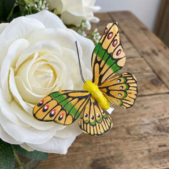 Бабочка на прищепке оранжевая размер 8см