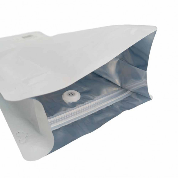 Дой-пак белый матовый с клапаном металл с замком zip-lock 110*250*80мм уп 10шт